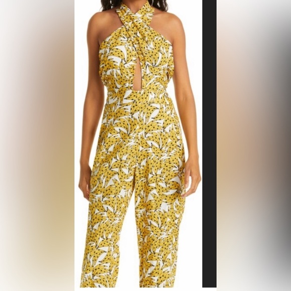 Farm rio medium banana print crossover halter backless jumpsuit . - Picture 10 of 12